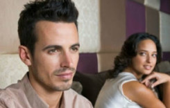 Does Ignoring A Woman Make Her Want You More?